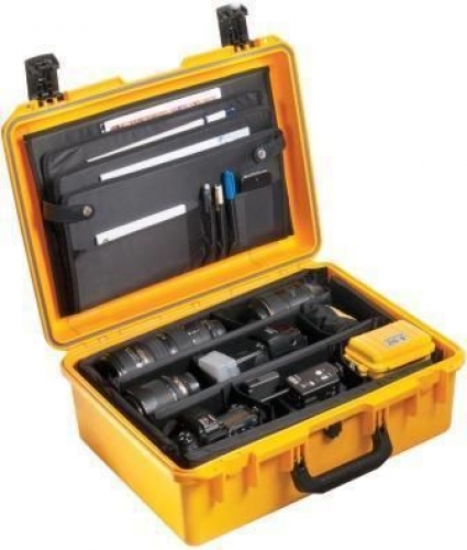 Pelican 2600 Storm Case with Padded Dividers - Yellow