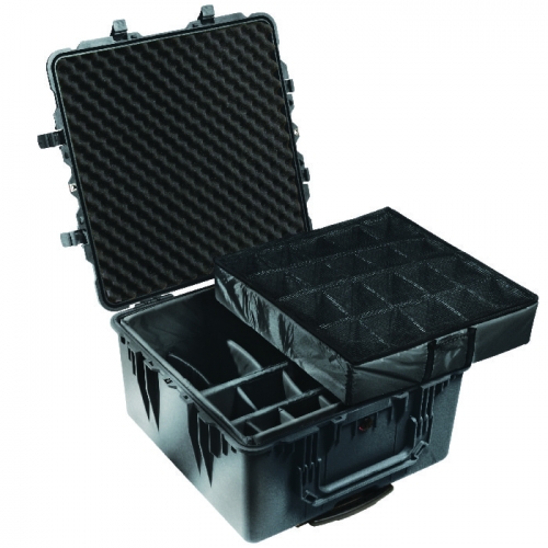Pelican 1640 Case with Padded Divider Set - Black