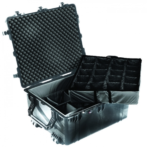Pelican 1690 Case with Padded Divider Set - Black