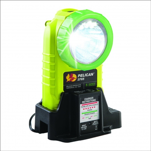 Pelican 3765LED with Battery Light - Yellow